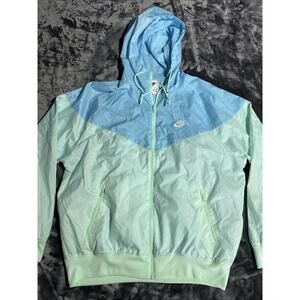 Nike Athletic Jacket Mens Size Medium Light Blue Full Zip Windbreaker